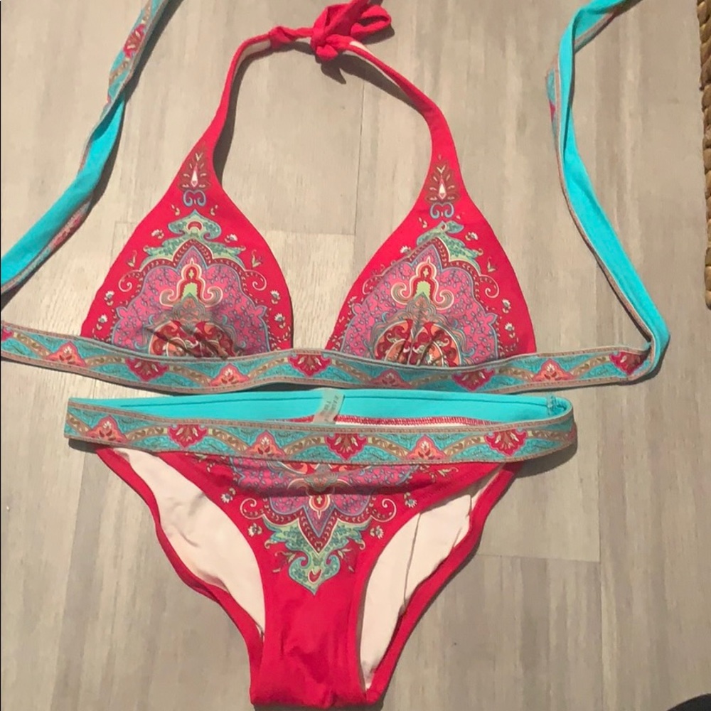 Stunning Victoria secret swimwear!!